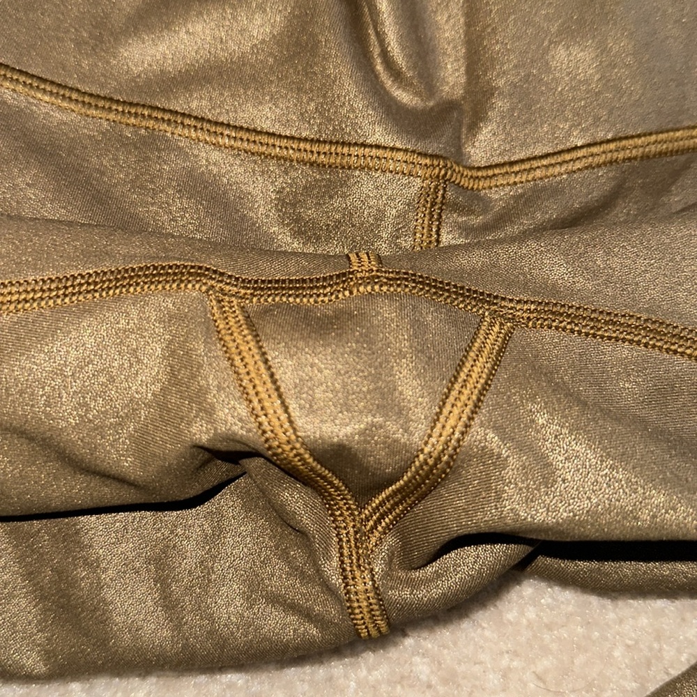 Gold/Brown Lululemon Leggings - Picture 14 of 14